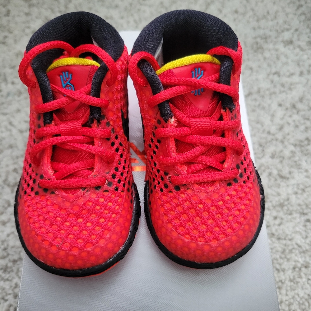 Toddler Nike Kyrie 1